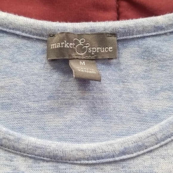 2 top bundle - Picture 5 of 7